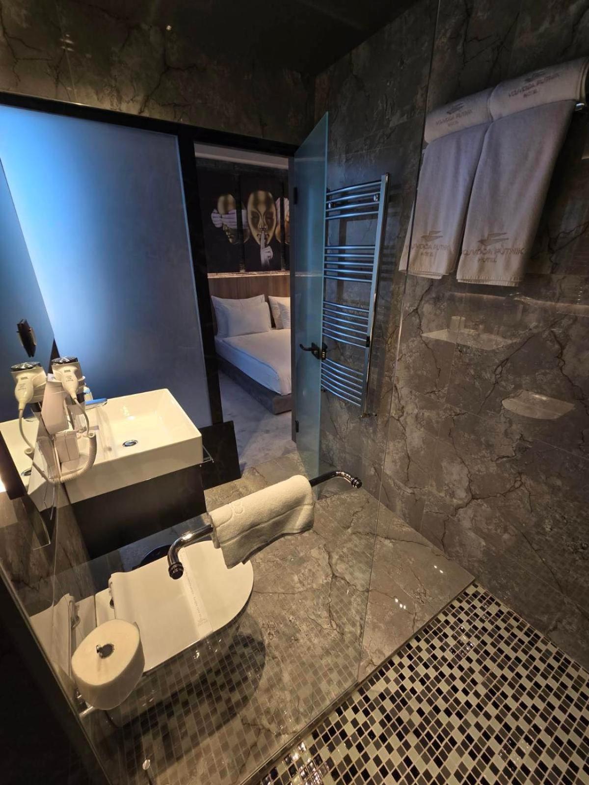 Hotel Vojvoda Putnik Vranje Exteriör bild